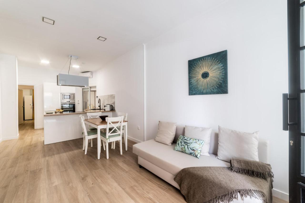 Moonkey - Apto. Albeniz, Con Acogedor Patio Alicante Dış mekan fotoğraf