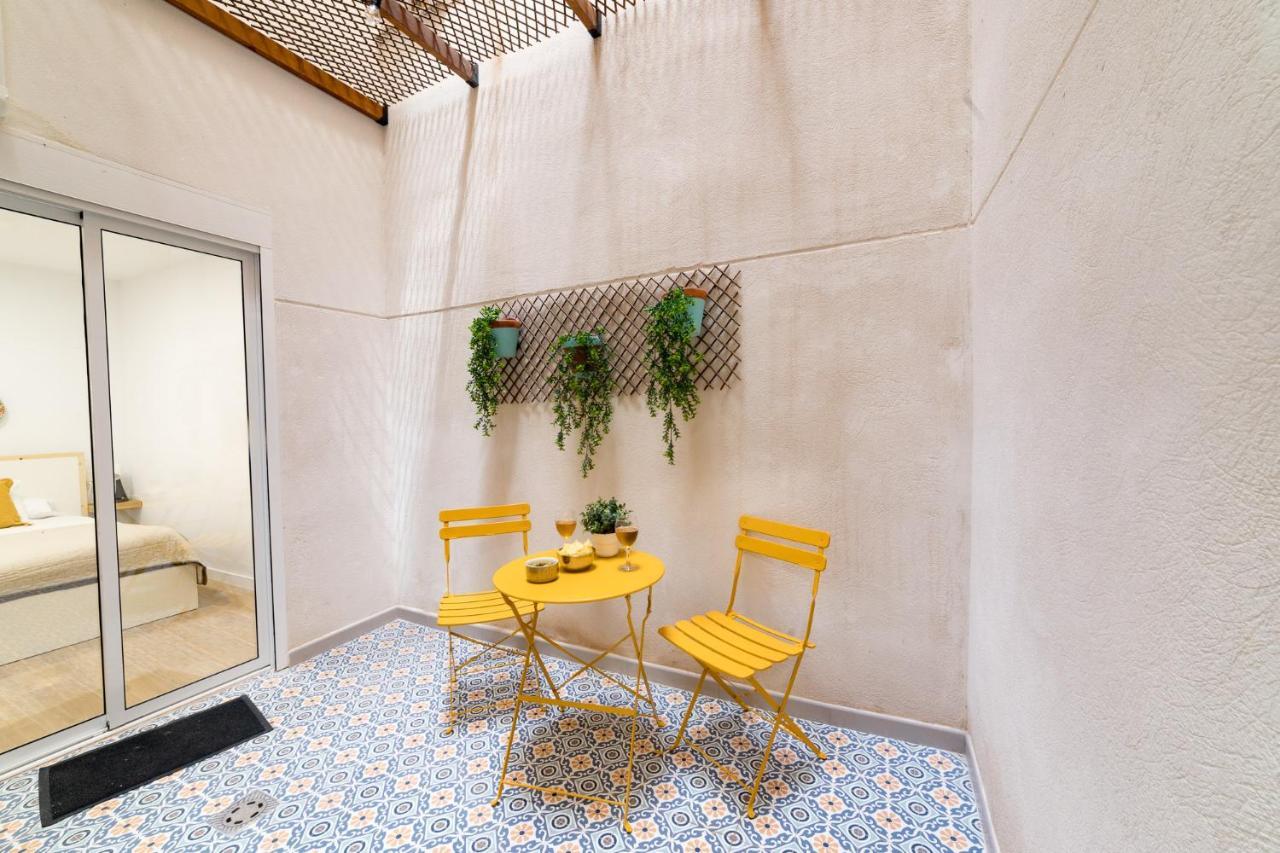 Moonkey - Apto. Albeniz, Con Acogedor Patio Alicante Dış mekan fotoğraf