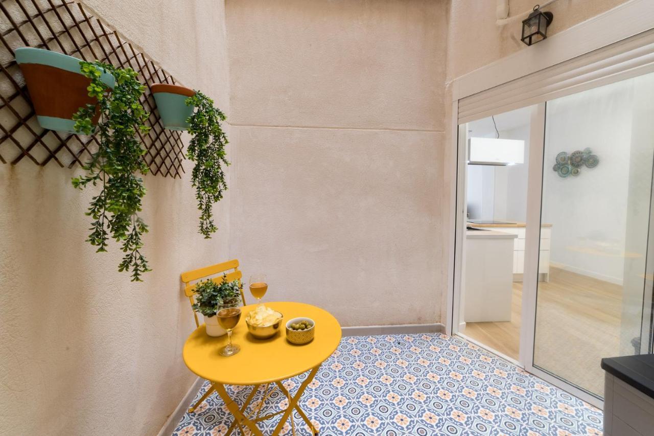 Moonkey - Apto. Albeniz, Con Acogedor Patio Alicante Dış mekan fotoğraf