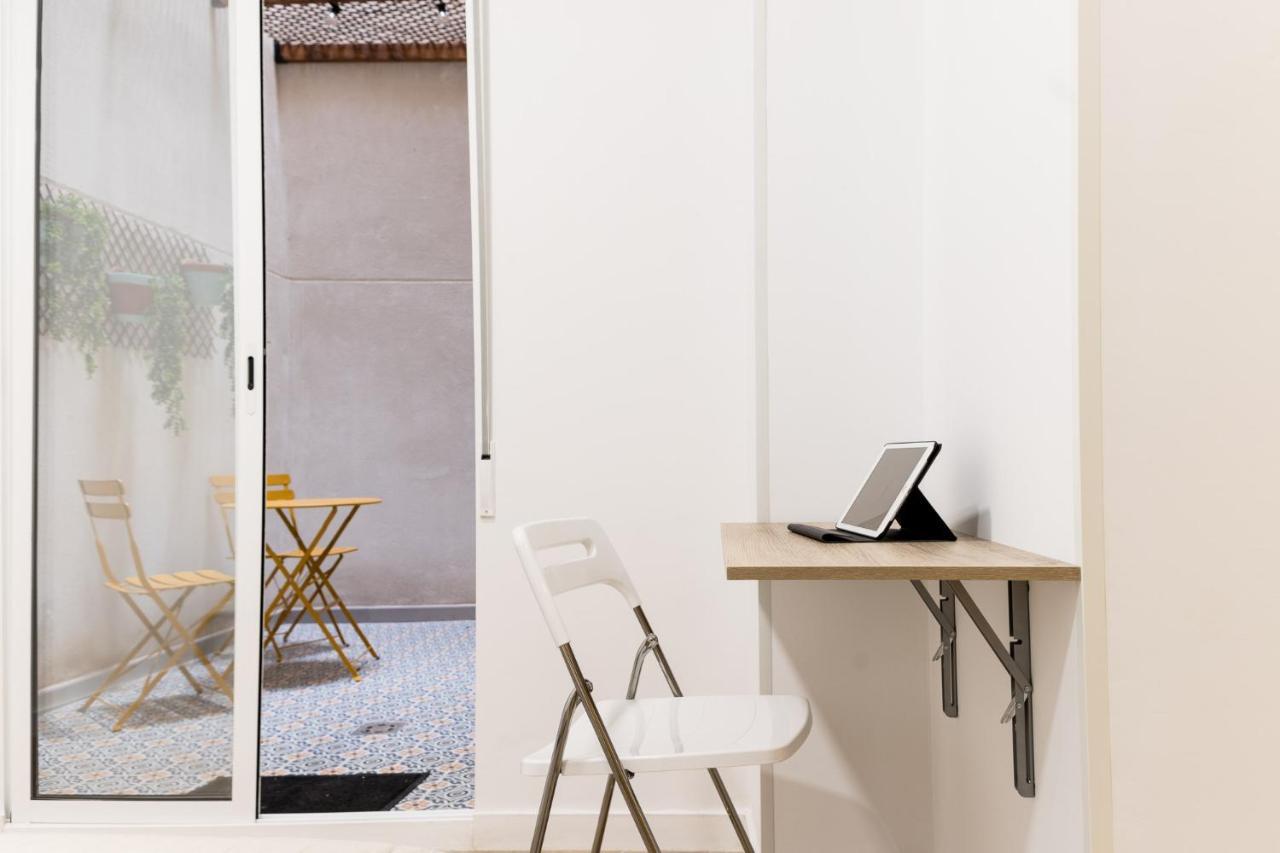 Moonkey - Apto. Albeniz, Con Acogedor Patio Alicante Dış mekan fotoğraf