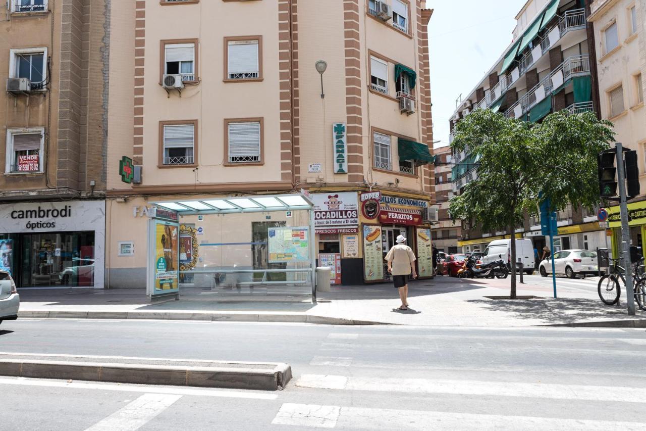 Moonkey - Apto. Albeniz, Con Acogedor Patio Alicante Dış mekan fotoğraf